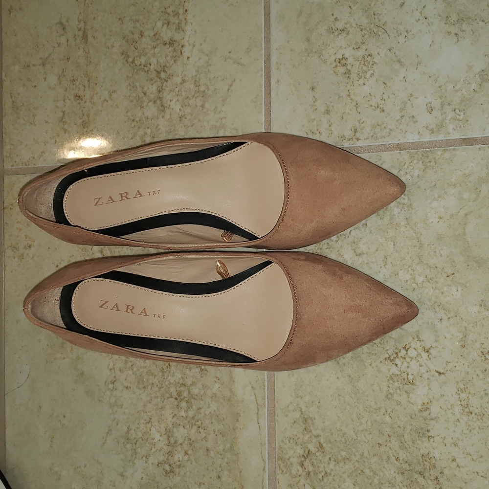 Zara Peachy Beige Heels EU35